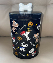 Peanuts Snoopy &amp; Woodstock Black Ceramic Halloween Dog Treats Jar Canister New - £32.12 GBP