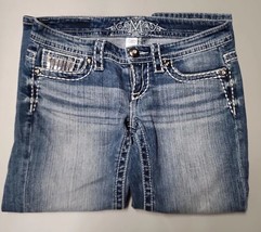 Maurices Cropped Denim Capris Sequin Size 1 / 2 Reg - £15.41 GBP