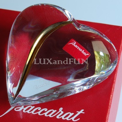BACCARAT HEART OF PASSION PAPERWEIGHT CRYSTAL AND GOLD - NEV - $310.00