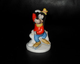 1987 The Disney Collection Goofy Ice Skating Figurine - £27.56 GBP