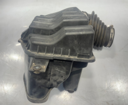 2001-2007 CHRYSLER TOWN &amp; COUNTRY 3.3ltr AIR INTAKE CLEANER BOX ASSEMBLY... - $79.19