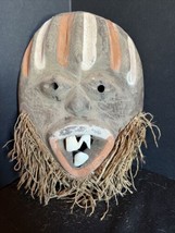 Vintage African Malindi Mask Cow Teeth &amp; Wall Hanging 8” Tall By 6” Wide - $41.55