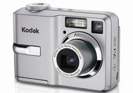 Kodak Easyshare C743 7 MP Digital Camera with 3xOptical Zoom with G600 P... - £337.07 GBP