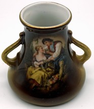 Vintage Royal Bayreuth Bavaria 2 Handled Vase with Scene of a Young Couple - £20.77 GBP