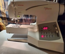 SINGER QUANTUM FUTURA CE-200 SEWING MACHINE  For Parts Only - $150.00