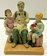Norman Rockwell THE TOYMAKER 3 1/2&quot; Porcelain Museum Figurine - £11.61 GBP