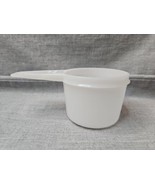 Vintage Tupperware Nesting Measuring Cup Replacement 2/3 Cup White 763 - $6.50 CAD