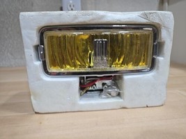 IPF 106 NOS Fog Lamp Light Amber Chrome Made In Japan IHI073-106 VTG RARE  - $55.74