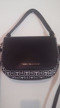 Tommy Hilfiger  CS Effortless Chic Handbag - £65.17 GBP