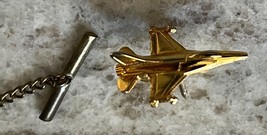 Vintage JET  Airplane Gold Tone Tie Tac or Lapel Hat Pin - £12.56 GBP