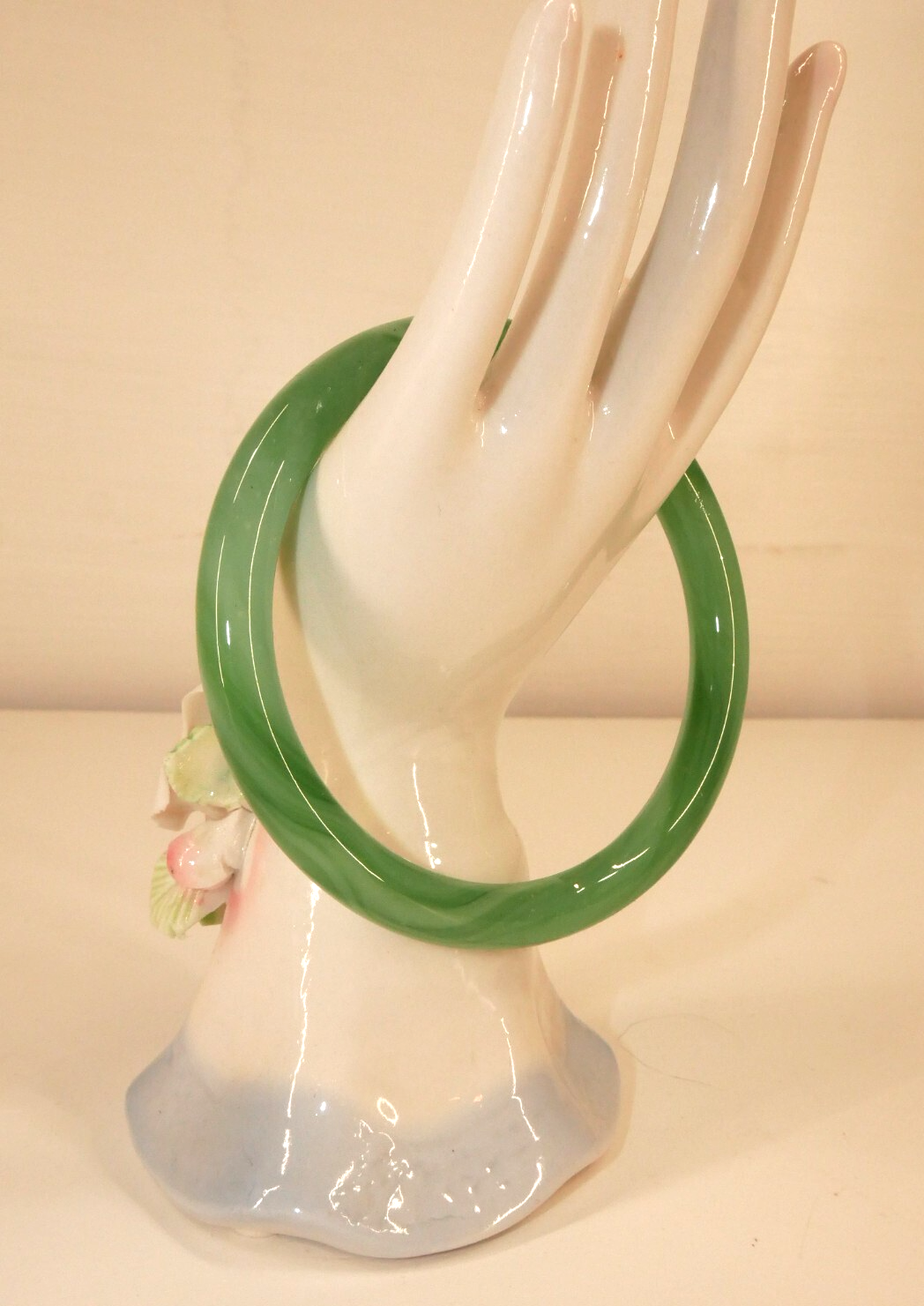 Vintage Green Transparent Marbled Glass Bangle Bracelet - $15.88