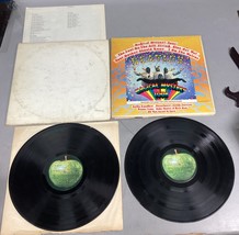 BEATLES The White Album 1968 &amp; Magic Mystery Tour (Booklet Only) - $369.75 MXN