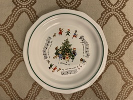 Vintage Pfaltzgraff &quot;O Christmas Tree&quot; Christmas Heritage Stoneware China Plate - $28.99