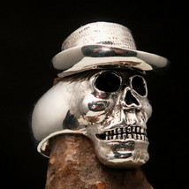 Excellent crafted Men&#39;s Cowboy Skull Ring - antiqued Sterling Silver - £99.36 GBP