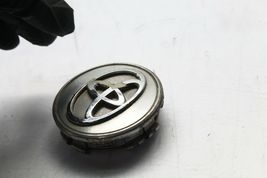 TOYOTA MATRIX CAMRY FACTORY RIM WHEEL CENTER CAP 1 PIECE OEM P7785 image 6