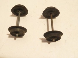 LIONEL PART - POST-WAR - TWO WHEEL SETS- FOR FREIGHT CAR TRUCKS- EXC- SR103 - $1.89
