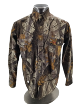 10x Hunting L/S Button Realtree Hardwoods Camo Mens Heavy Shirt Sz Med - $15.79