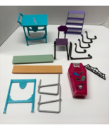 Mattel Monster High School 2012 Furniture &amp; Accessory Pieces - $364.62 MXN