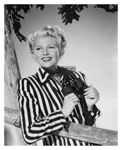Rita Hayworth Publicity Photo For The Lady From Shanghai 1948 8X10 Photo - £6.70 GBP