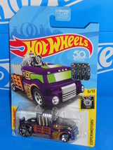 Hot Wheels 2018 Factory Set Regular Treasure Hunt Crate Racer Purple - £3.11 GBP