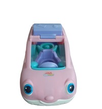 Fisher-Price 2009 Little People Pink Musical SUV Car  9” Minivan with So... - $126.15 MXN