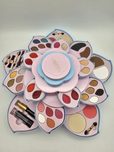 MISS ROSE Multi-Functional Flower Rotating Makeup Set - Pink Plum Blossom - $49.39