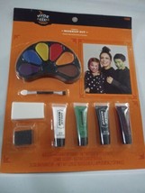 Family Make-Up Kit By Hyde and Seek Boutique Holloween Costume Makeup - $6.93