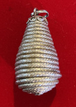 Vintage Silver Tone Pendant  - Unique swirled chain.  1.5 Inches- Reflective - £4.41 GBP