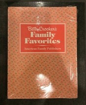 BETTY CROCKER&#39;S Family Favorites 3 Cookbooks &amp; Case Including Boys &amp; Girls Book - £10.90 GBP