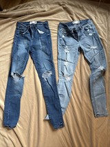 Women’s Garage Jeans Size 3 (lot Of 2) - $474.98 MXN