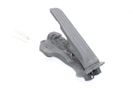 15-19 VOLKSWAGEN PASSAT 1.8T SE Accelerator Gas Pedal F3218 image 2