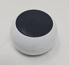 Mini Wireless Portable Speaker Audio Bluetooth Desk Classy Music Player White 5W - £18.06 GBP