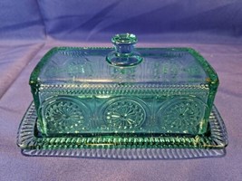 The Pioneer Woman Adeline Embossed Clear Glass Butter Dish Teal Green - £22.08 GBP