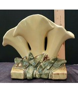 MCCOY POTTERY TRIPLE CALLA LILY YELLOW FLOWER VASE VINTAGE - $41.73