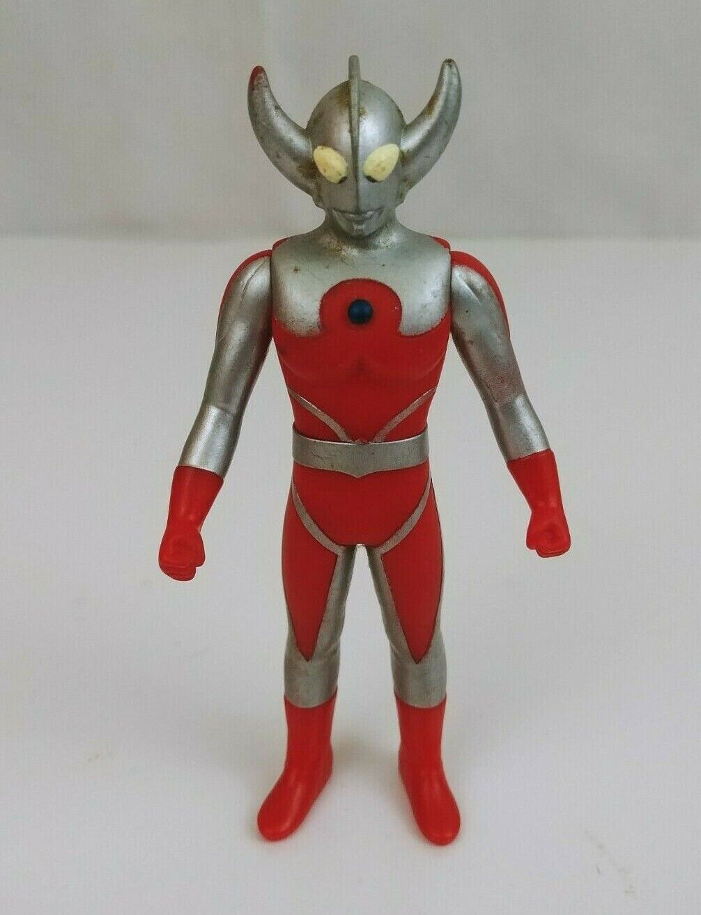 2009 Ultraman Father of Ultra Figure 4.5&quot; Bandai Japan Vinyl Action Figure - $8.72