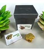 Objet D’Art #99 JUMPIN’ JIVE Gold Frog Toad Green Blinged Hinged Trinket... - $32.14 CAD