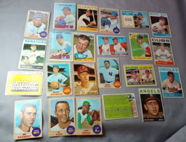 1960s Topps Baseball Card Lot 1962 1964 1965 1966 1967 1968 - £27.59 GBP