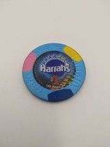 Vintage Harrah&#39;s Hotel and Casino $1 Chip - £10.69 GBP