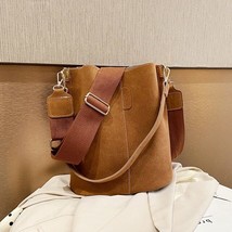 Vintage Bucket Bag Women Nubuck Leather Shoulder Bag Large Capacity Crossbody Ba - £35.30 GBP