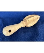 Vintage Wood Citrus Juicer Reamer Handheld Ekco? 6&quot; Tall - $150.34 MXN