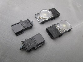 2 OEM Chevy Silverado Corvette Dome Courtesy Console LED Light &amp; Plugs 1... - $315.11 MXN
