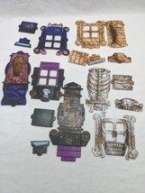Lot Of (4) Folded Halloween Board Game Car Pieces Mummy Bat Skeleton - £23.73 GBP