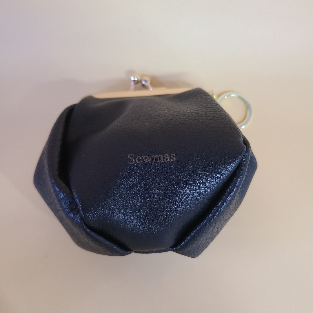 Sewmas Coin purses - Classic Round Shape, Durable Leather Item image 4