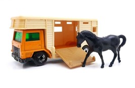MATCHBOX SUPERFAST #40 HORSE BOX TRUCK ORANGE W / HORSE - $12.31