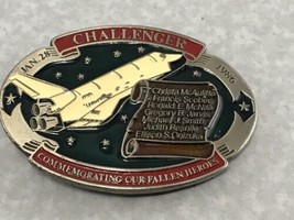 Vintage 1986 Challenger Commemorative NASA Space Shuttle Belt Buckle KG - $29.70