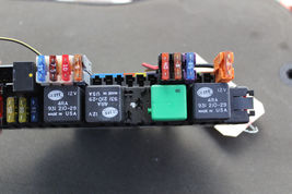 2000-2006 MERCEDES W220 S500 RELAY FUSE BOX MODULE C397 image 3