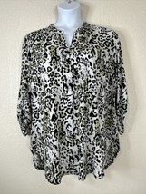 Cato Womens Plus Size 18/20W (1X) Green Animal Print V-neck Top 3/4 Sleeve - £14.05 GBP