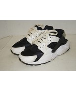 Nike Air Huarache Run Size 7Y Youth Sneakers  (654275-040) - $47.17 CAD