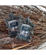 Mothman Earrings Unique Accessories for Mythical Creature Lovers - €13,80 EUR