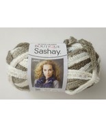 Red Heart Boutique Sashay Shuffle Yarn 30 yards - $122.19 MXN